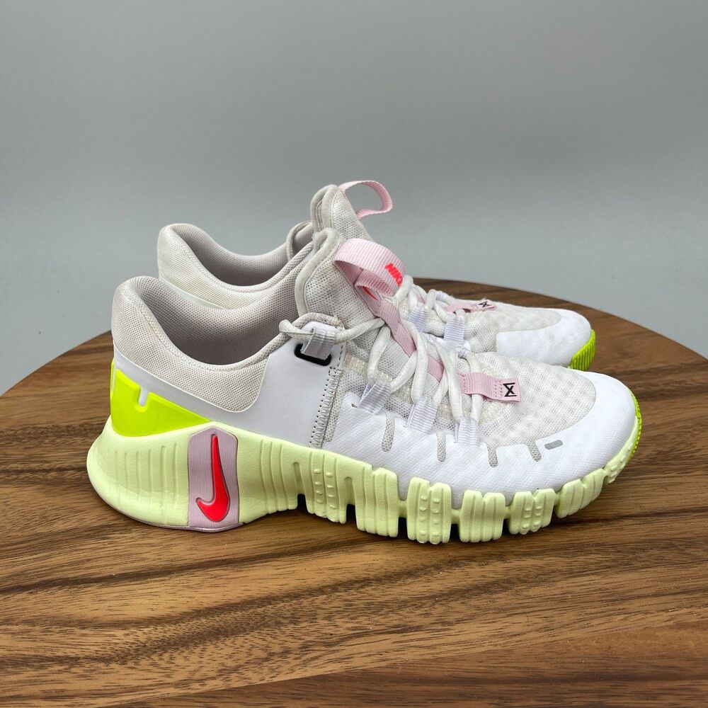 Nike Free Metcon 5 Shoes Womens Size 6.5 White Running Workout Lifting Sneakers